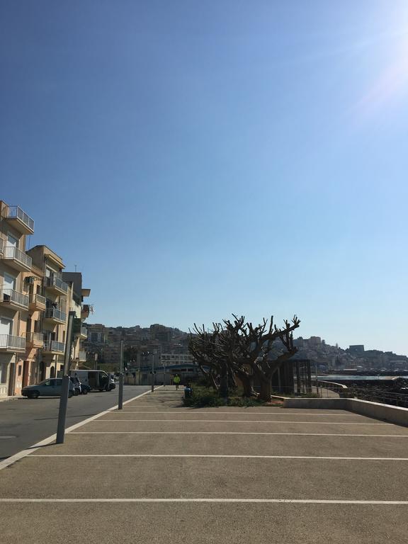 Appartamento Mare Blu Шака Екстериор снимка